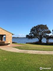 Leschenault Waterways Discovery Centre & Jetty Walk