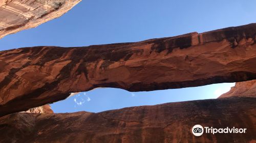 Grandstaff Canyon Trail