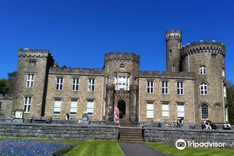 Cyfarthfa Castle