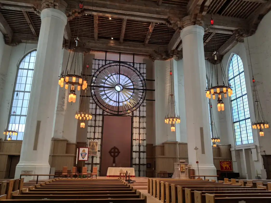 세인트 마크 이피스커펄 대성당 주변 호텔