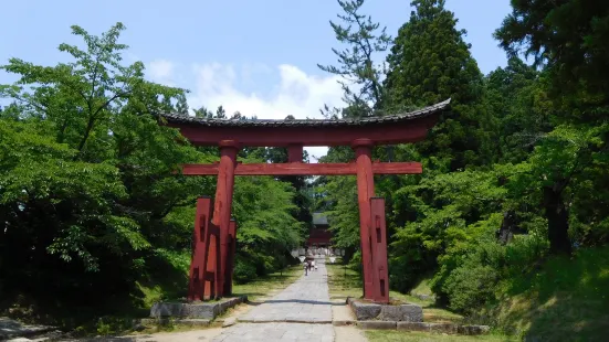 Iwakiyama-jinja Shrine