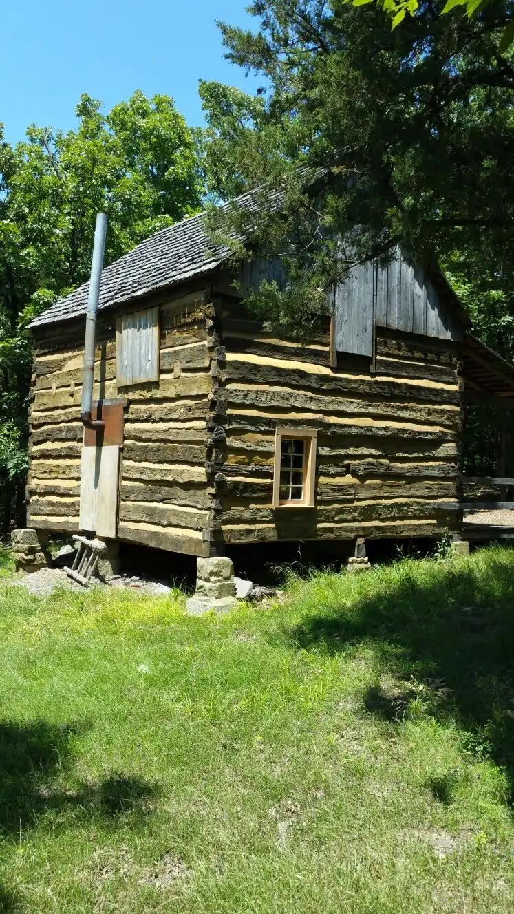 Hotels in South Lindsey Township