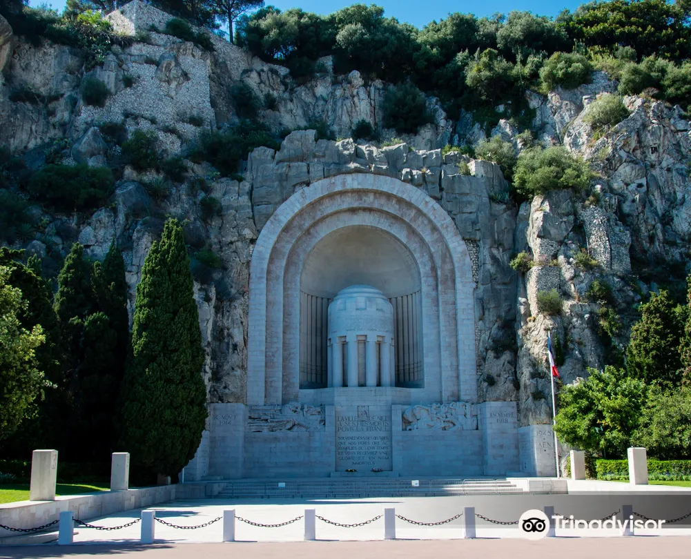 1_Monument aux Morts