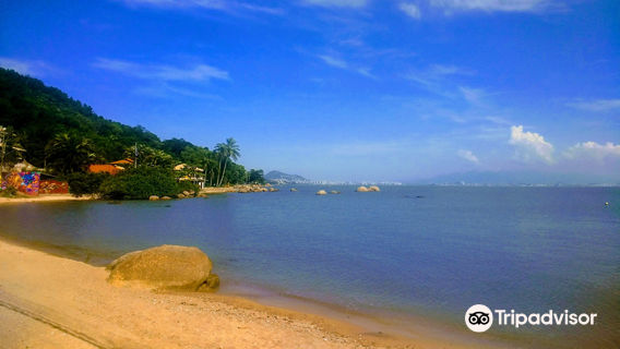 Praia Do Sambaqui