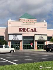Regal Cinemas: Cypress Creek Station 16