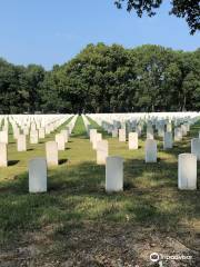 Memphis National Cemetery