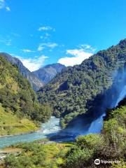 Nuranang Falls