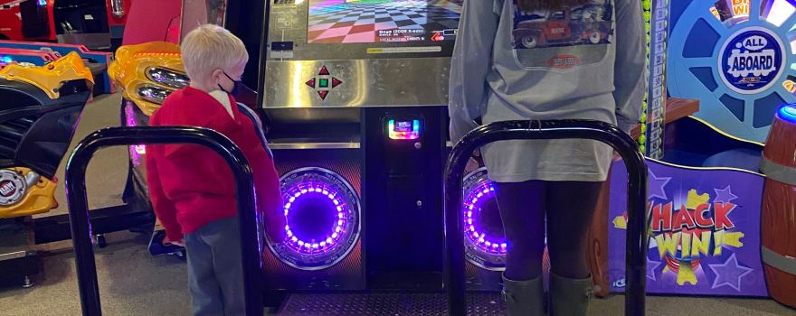 Bo's Family Entertainment