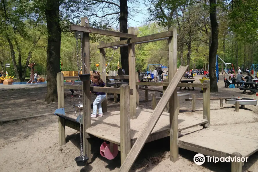 Playground The Leemkuil