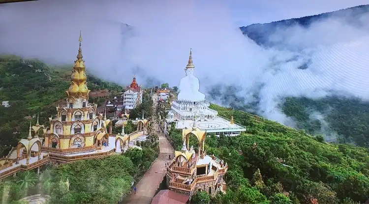 Hotels near Wat Phra That Pha Sorn Kaew