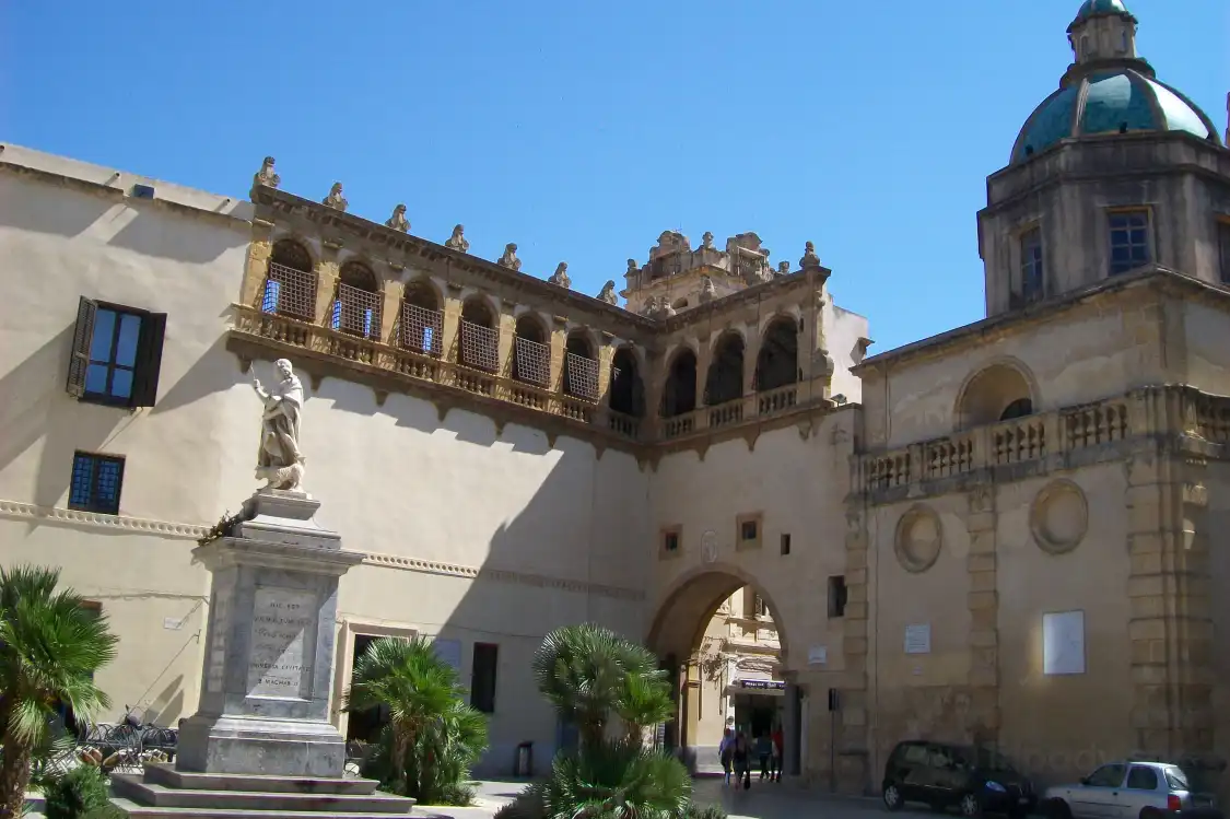 Hotel in zona Cattedrale del Santissimo Salvatore