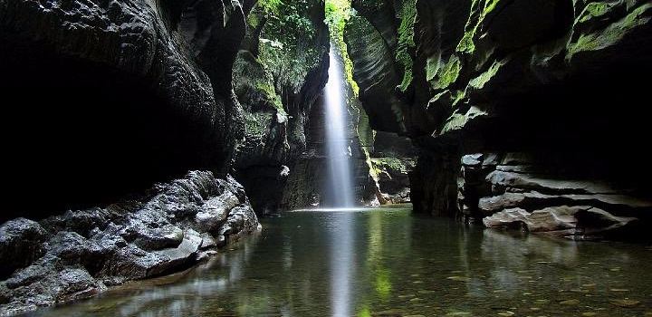 Millennium Cave