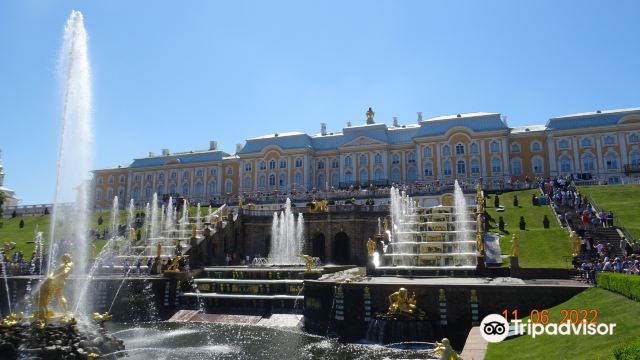 Samson Fountain