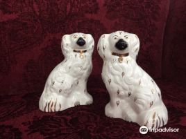 Garland & George, Purveyors of Quality Antiques