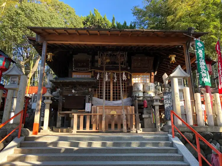 Hotel dekat Hyotanyama Inari Shrine