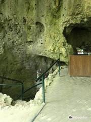 Osterhöhle