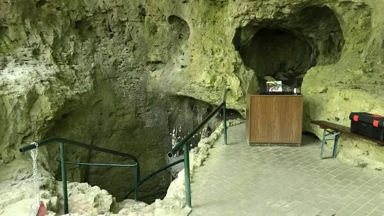 Osterhöhle