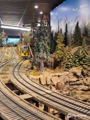The Suncoast Center for Fine Scale Modeling