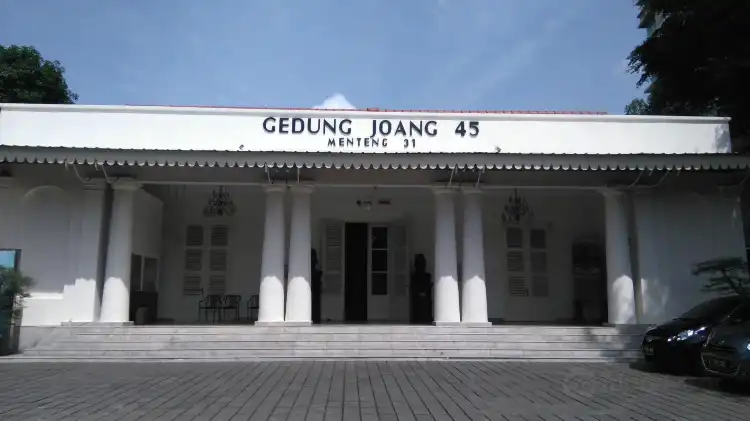Hotels in der Nähe von Gedung Joang 45