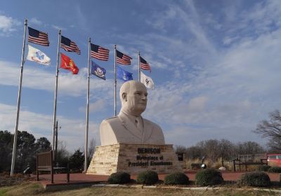 Eisenhower Veterans Monument
