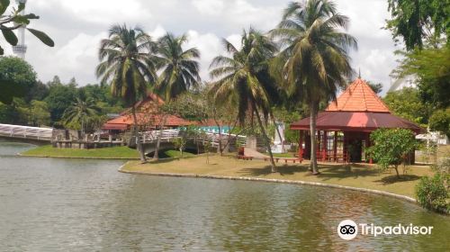 Shah Alam Lake Garden (West)