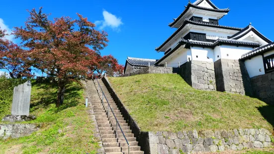 Shirakawa Komine Castle Ruins