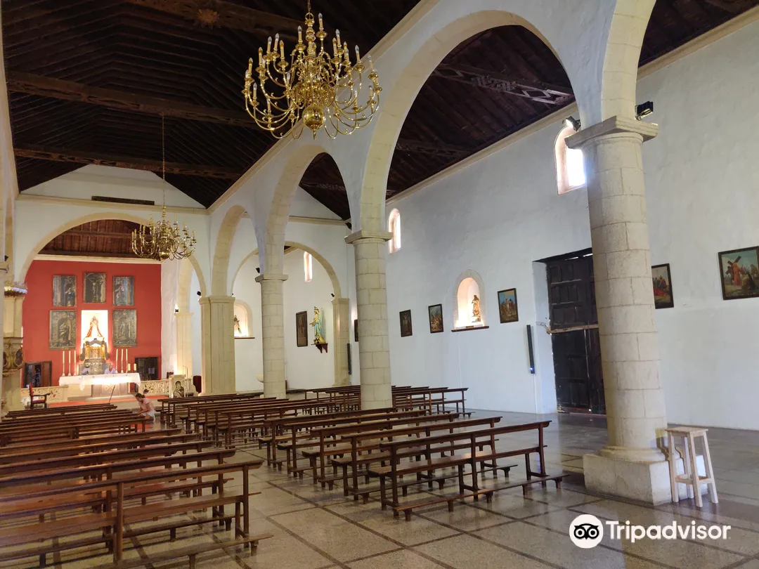 3_Iglesia de Nuestra Senora de la Candelaria