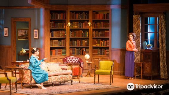 Peninsula Players Theatre
