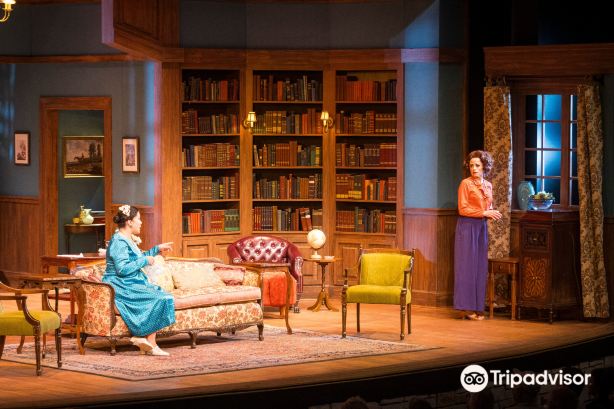 Peninsula Players Theatre