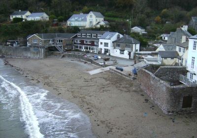 Cawsand Beach