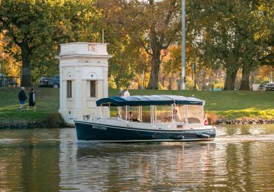 Melbourne Boat Hire - Yarra River Cruise Providers