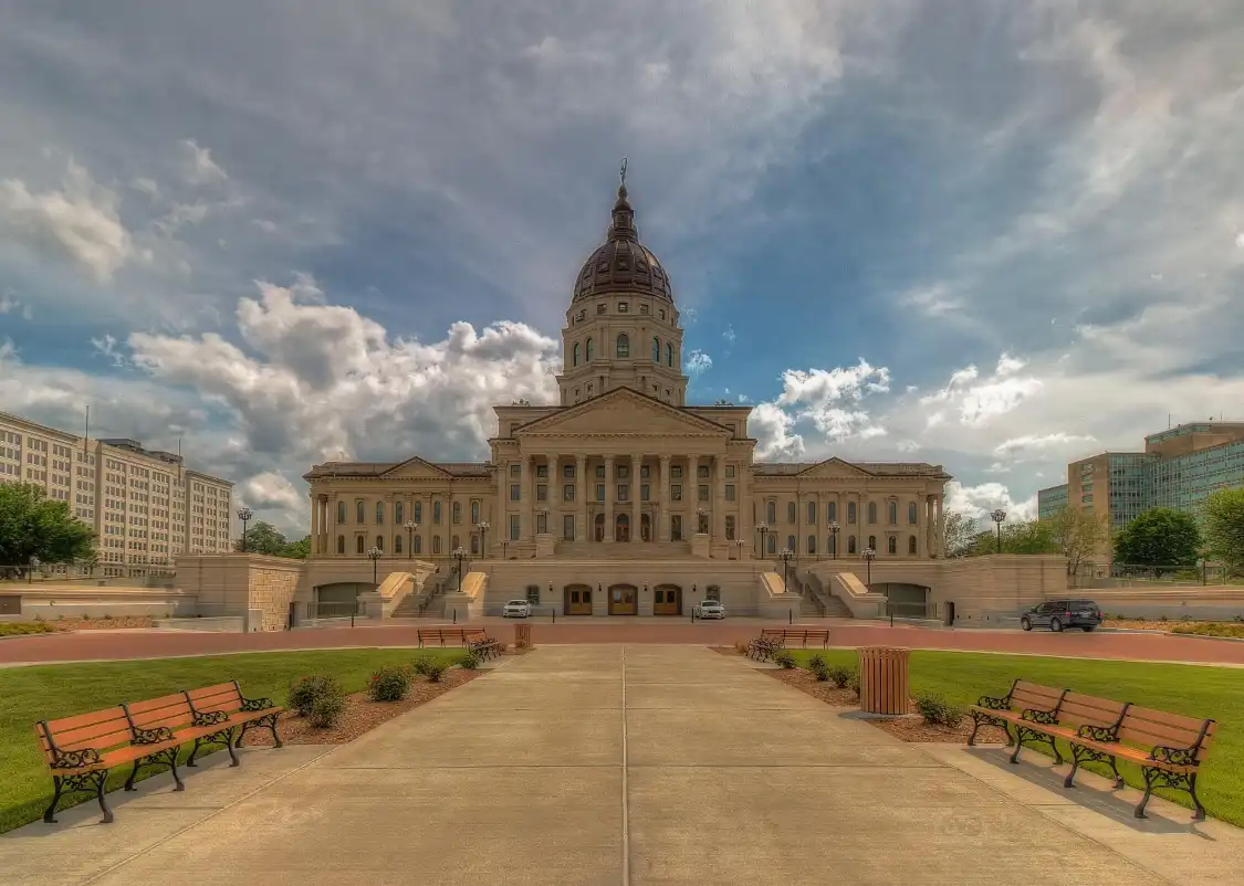 Hotels near Kansas State Capitol Visitor Center