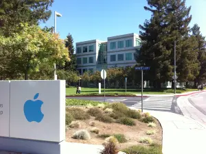 Apple Infinite Loop