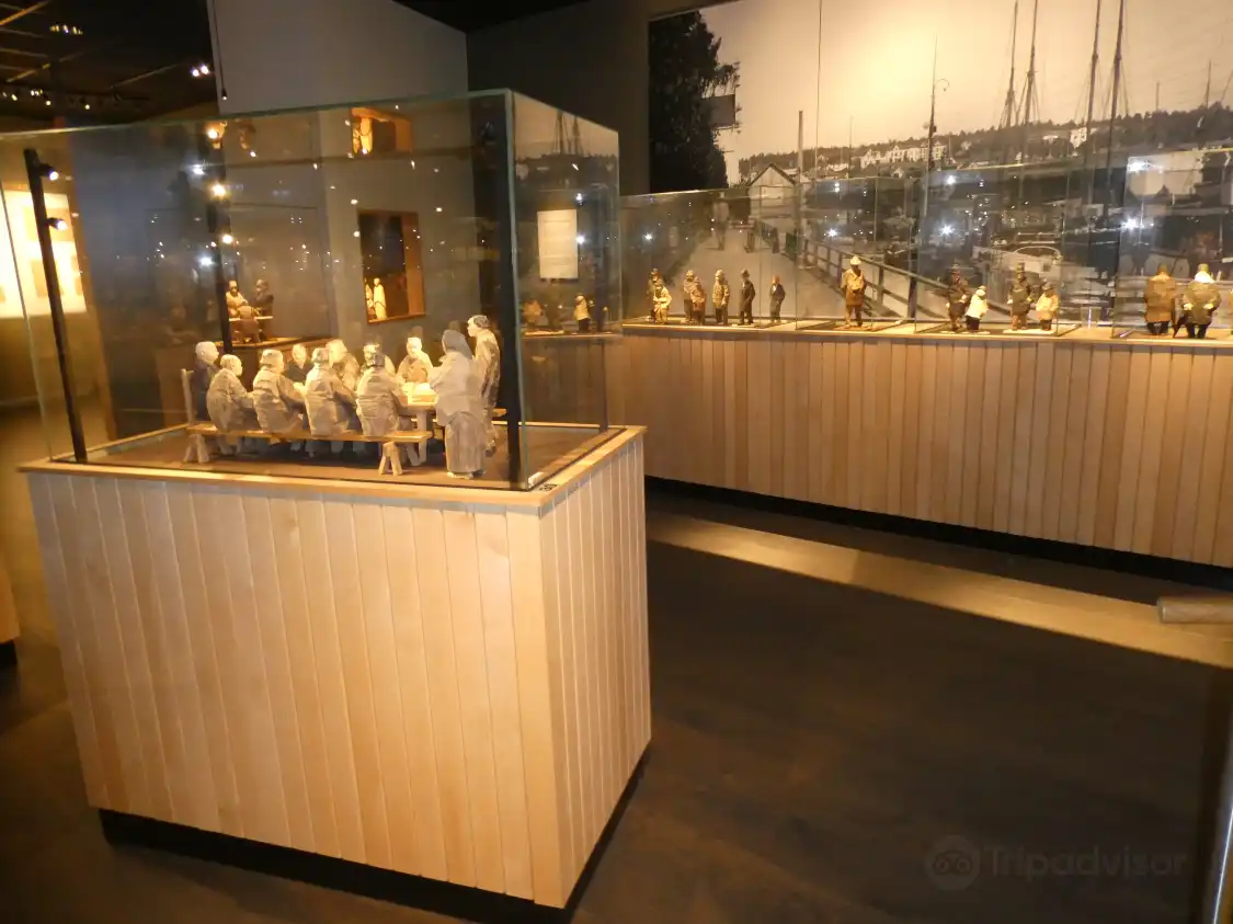 Hotels near Döderhultar- & Sjöfartsmuseet