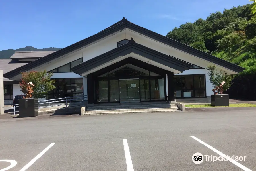 Okuizumo Steel Sculpture Museum