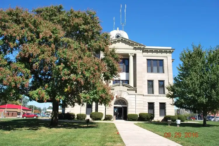 فنادق في Daviess County
