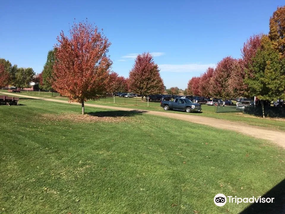 3_Edwards Apple Orchard