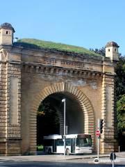 Porta Serpenoise