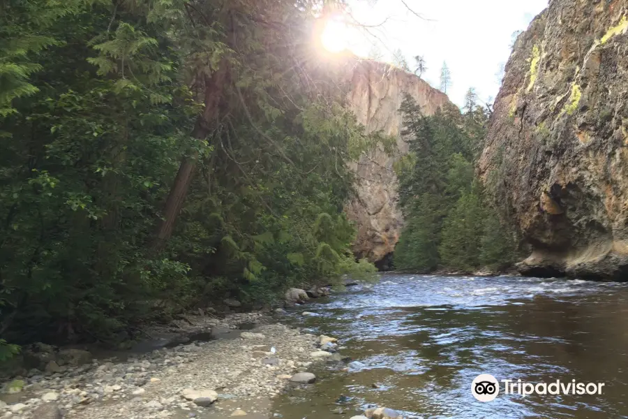 Scenic Canyon Regional Park