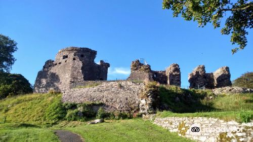 Dundrum Castle