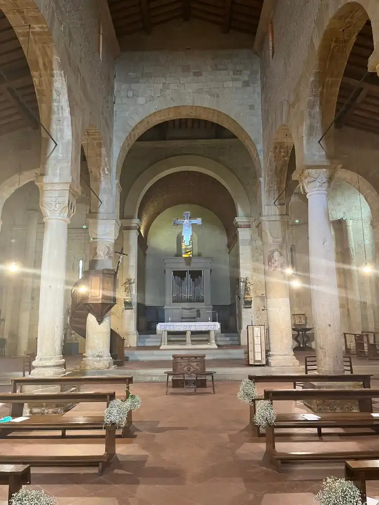 Hotels near Pieve of Saint Maria