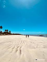 Praia de Sao Miguel dos Milagres