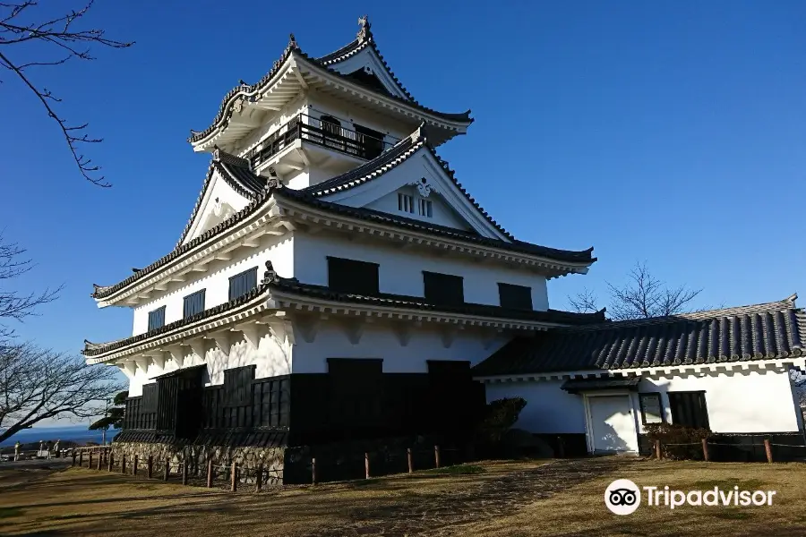 館山城(八犬伝博物館)