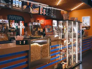 Cinema De Lux