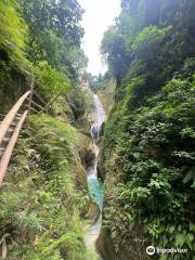 Dao Waterfalls