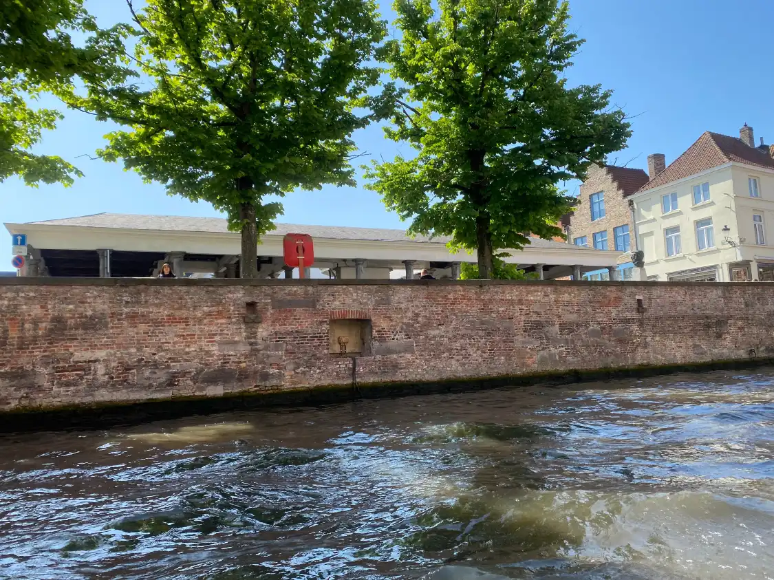 Hotels near Vismarkt