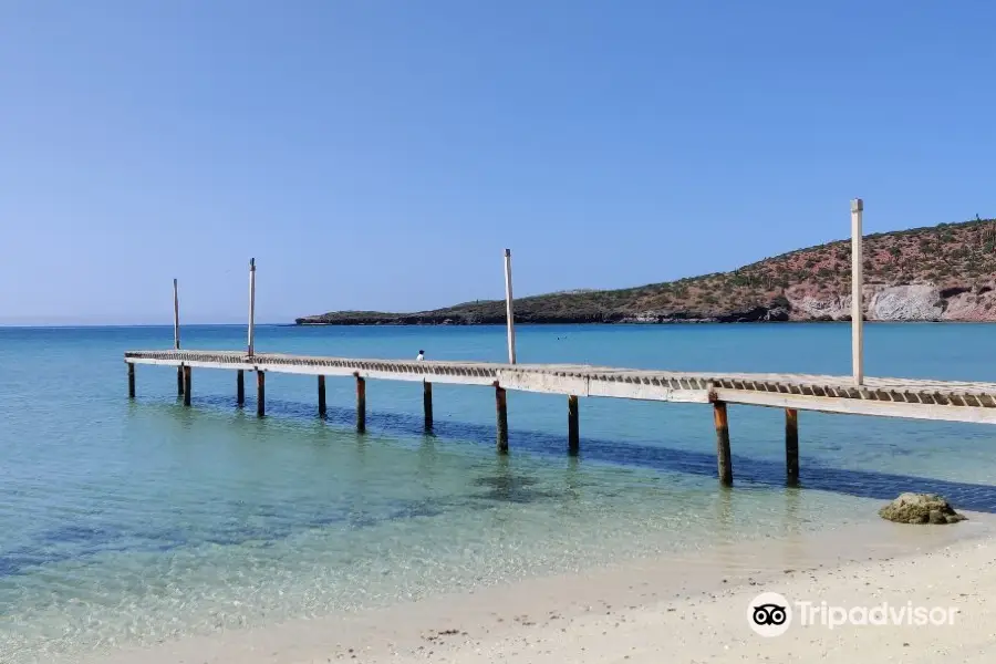 Playa Pichilingue (Pichilingue Beach)