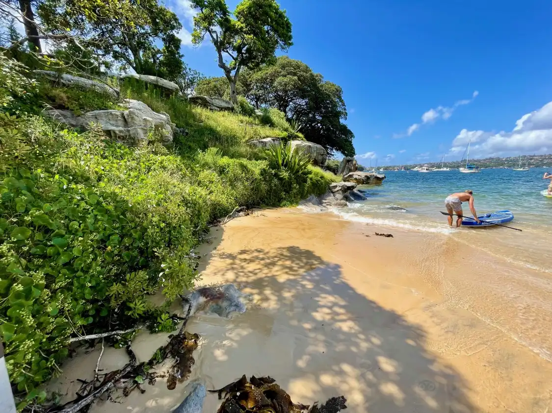 Hotels near Milk Beach