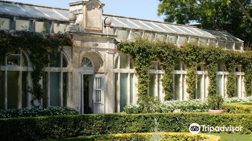 Palazzo Parisio & Gardens