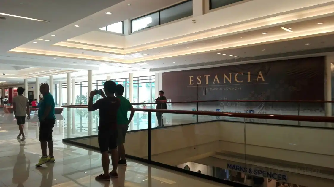 Hotels near Capitol Commons